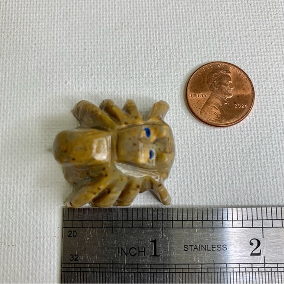 SPIDER Soapstone Figurine MINI Carved Stone Healing Crystal Animal Figure 1.5" - Picture 11 of 11